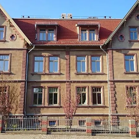 goethezimmer - kleine Ferienwohnungen in der Leibnizallee Weimar  Exterior foto