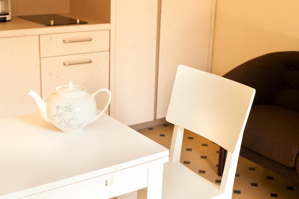 Apartment Goethezimmer - Kleine In Der Leibnizallee